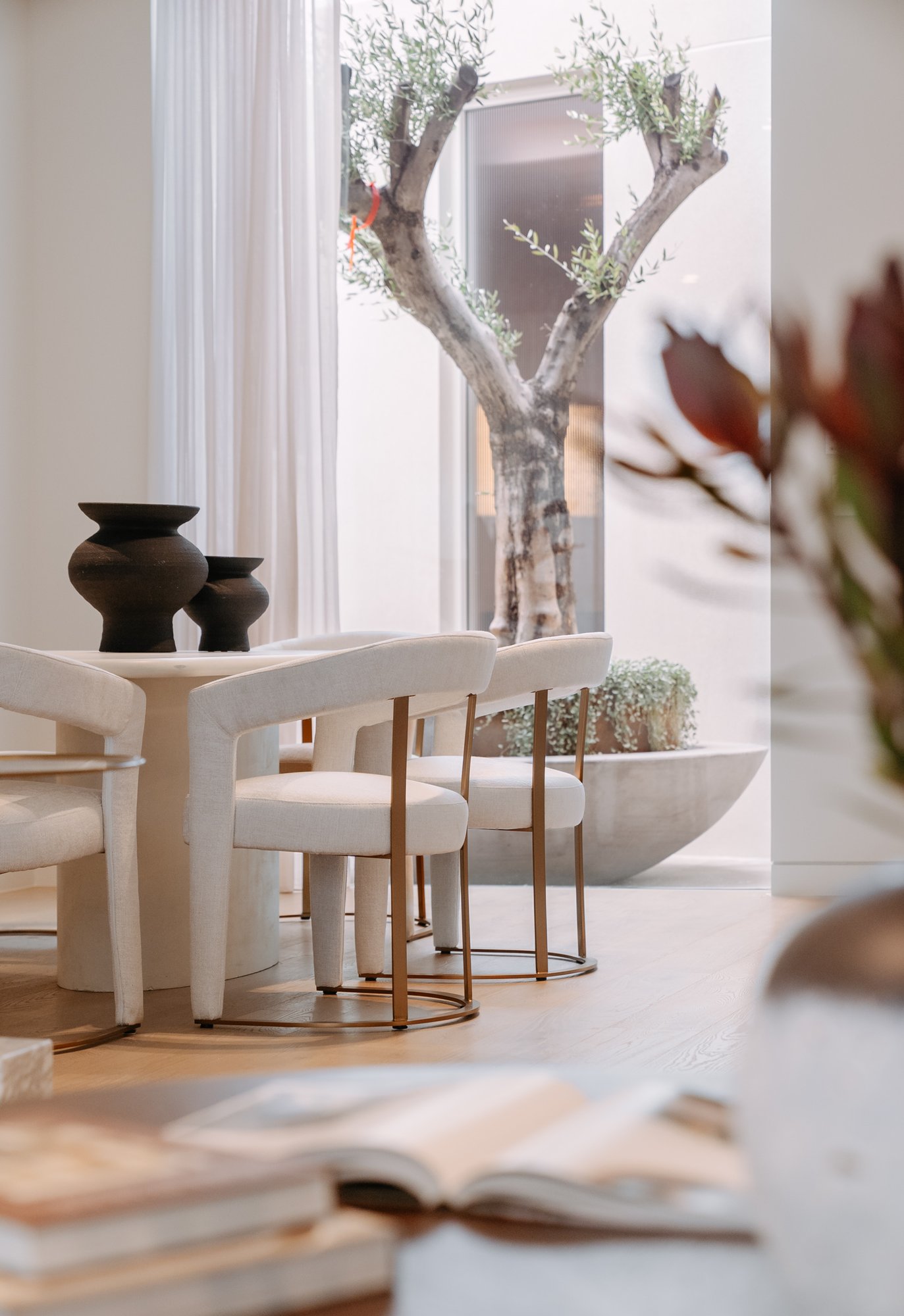Dining styling