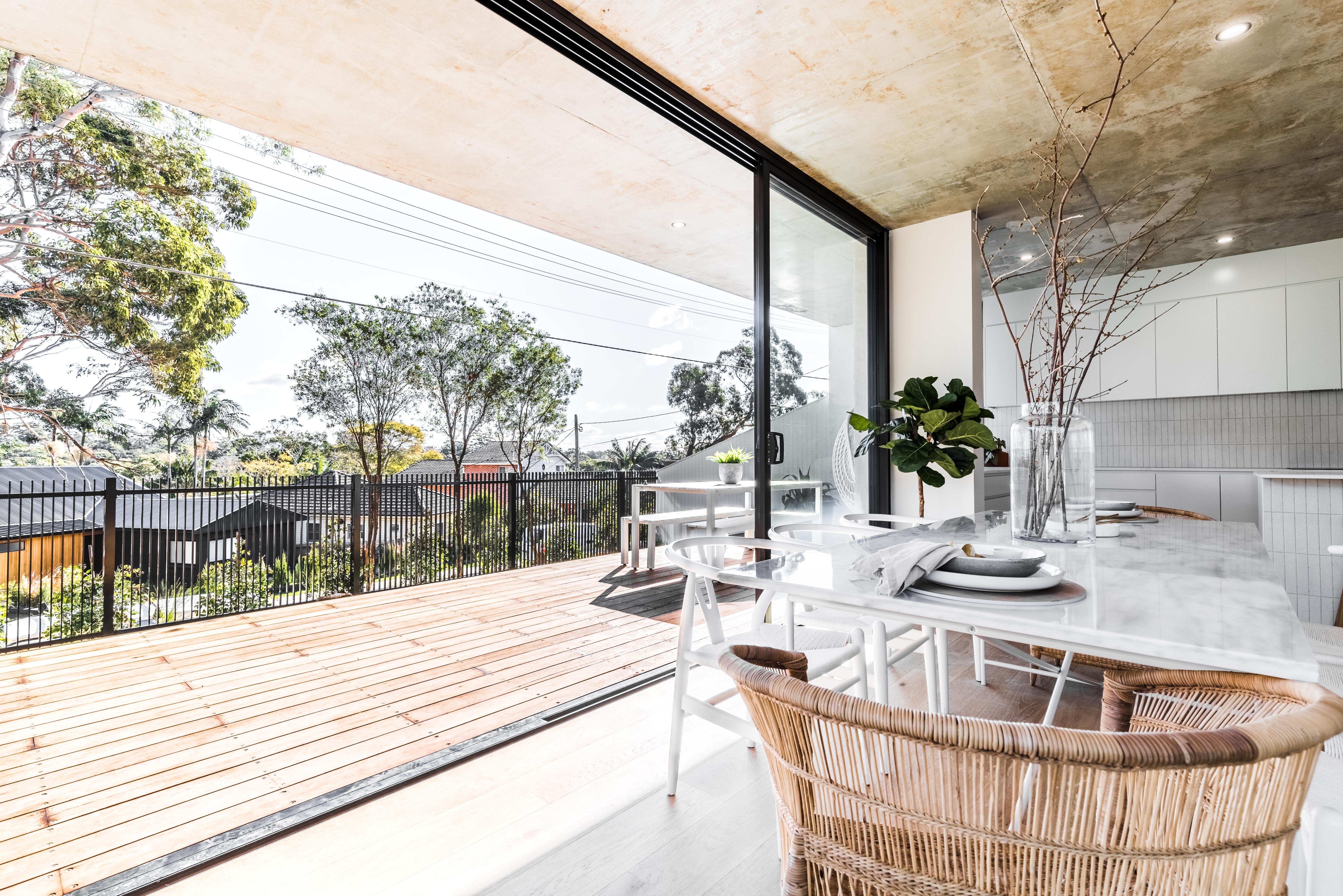 Dining_Natural_Setting