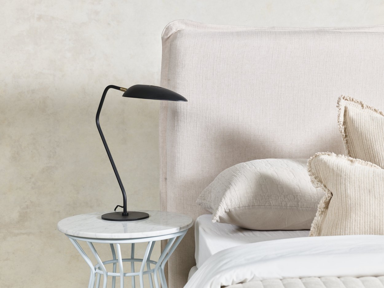 How to pick the perfect bedside table