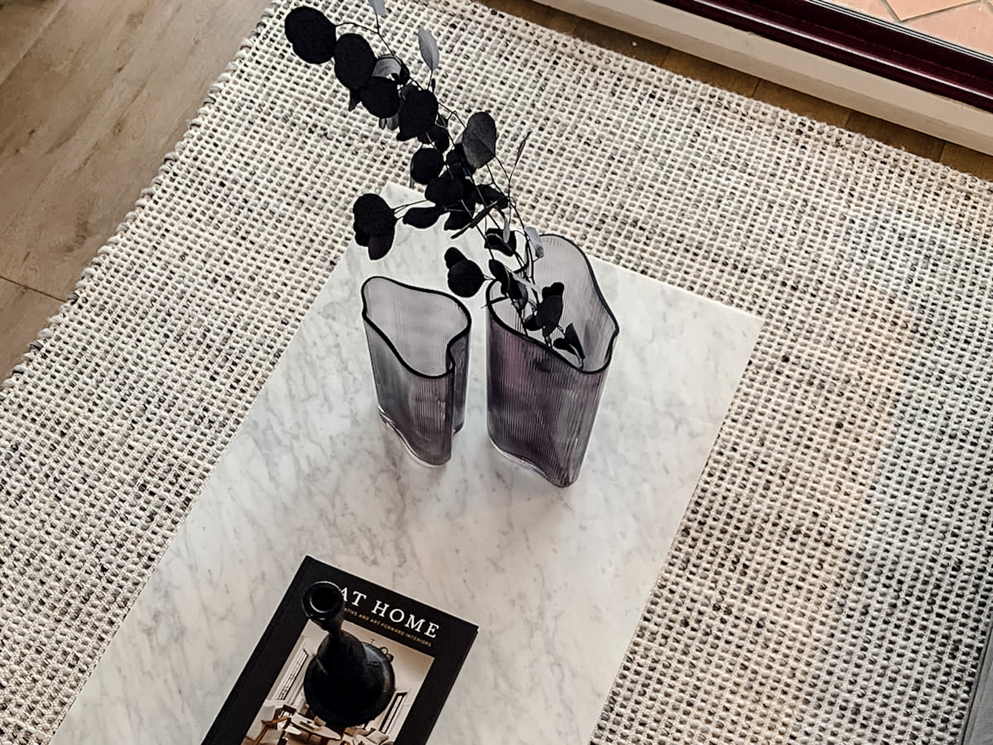 5 ways to style your coffee table