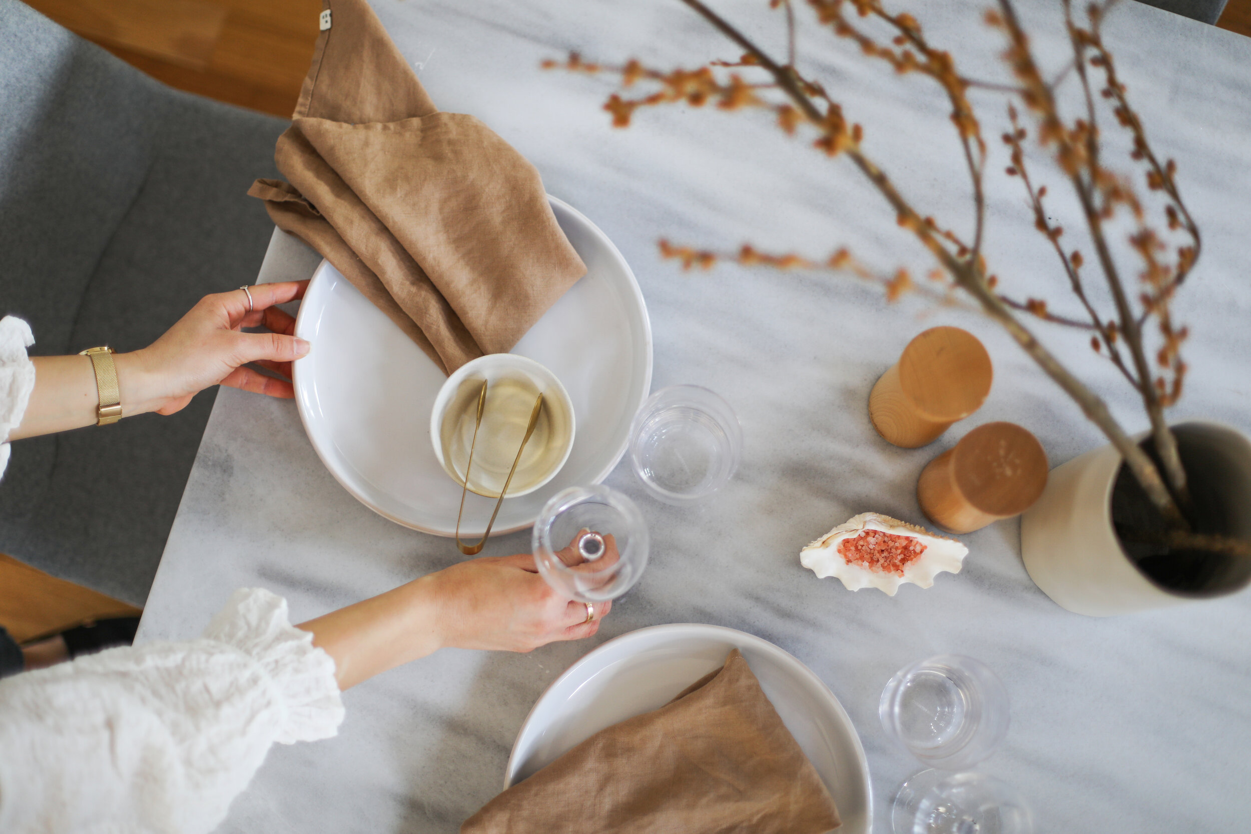 Dining Beige Accessories